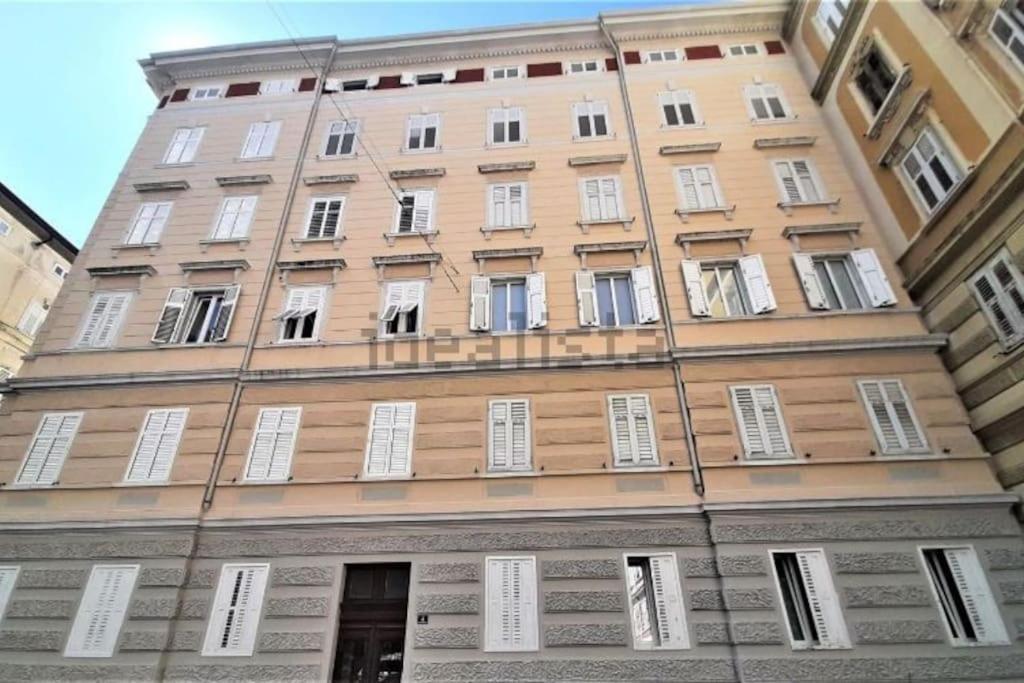 Апартаменти La Casa Di Lu Трієст Екстер'єр фото